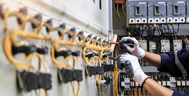 Professional Electrician technician working in Iowa Park, TX